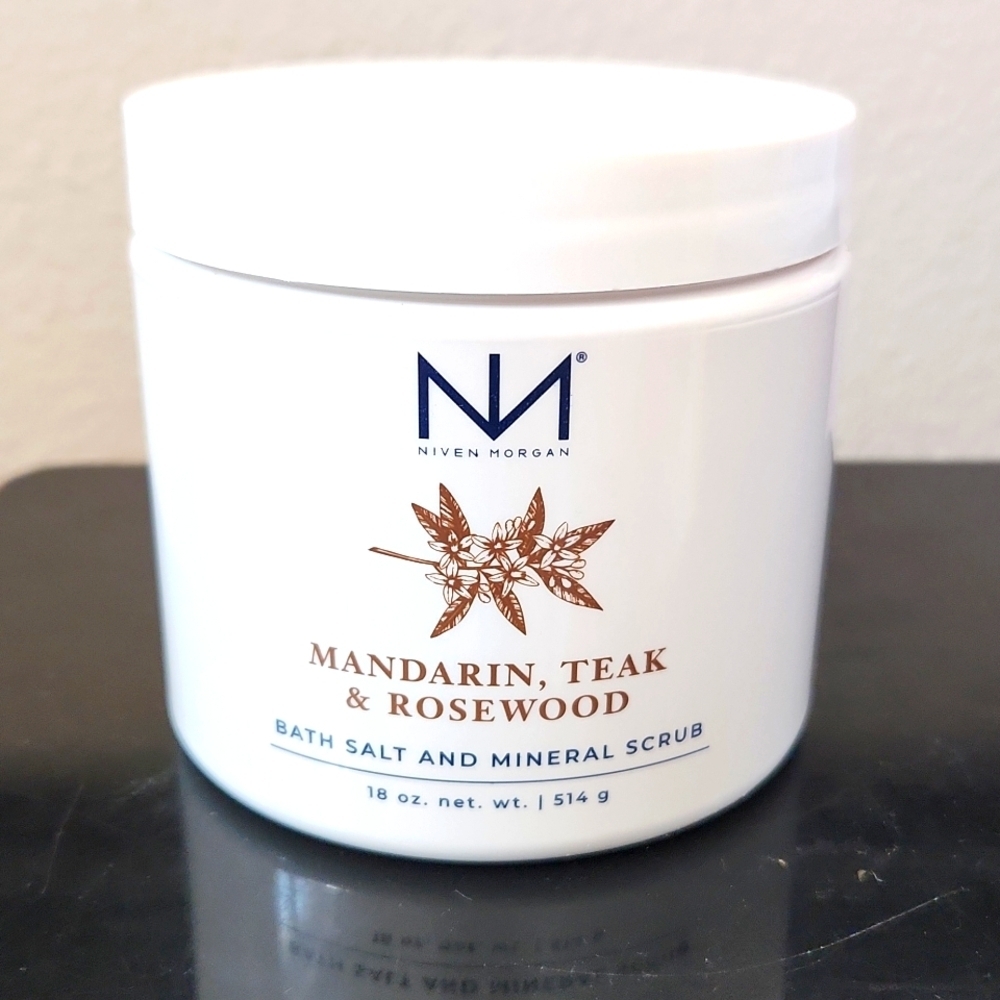 New Niven Morgan Mandarin, Teak, and Rosewood Bath Salt and Mineral Scrub